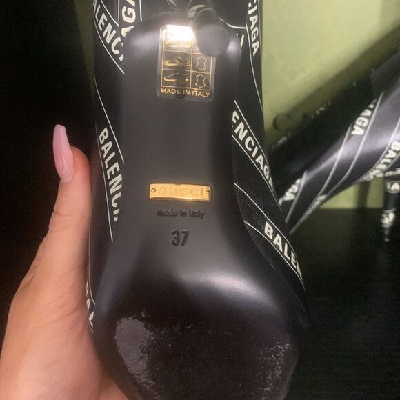 Gucci X Balenciaga Women’s Heels - Picture 4 of 10